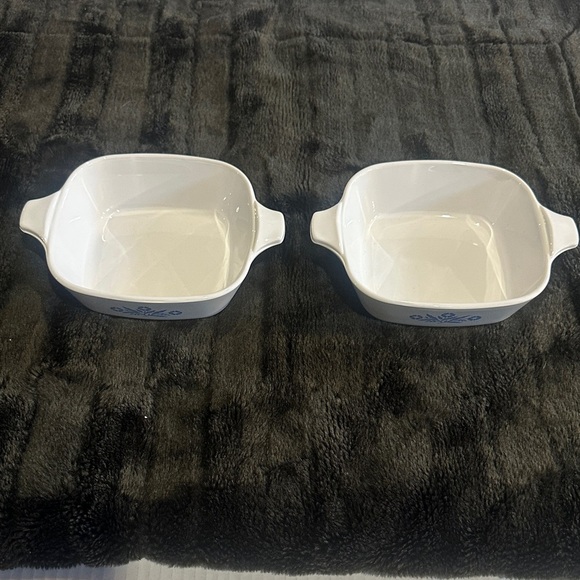 Corningware Other - CorningWare set of 2 vintage White and Blue Square Baking Dishes 1 3/4 cup size